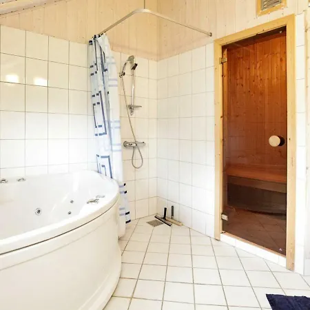 Four-bedroom Holiday In Hemmet 6 Dom wakacyjny Bogø By